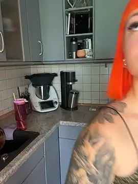 ScarletVixenLive online show from July 3, 12:55 pm