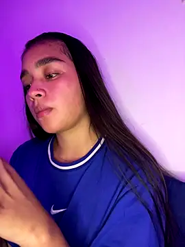 Iam samanthaaa online show from December 17, 4:16 am