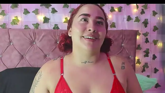 Ayla-marttinez online show from February 9, 4:37 am