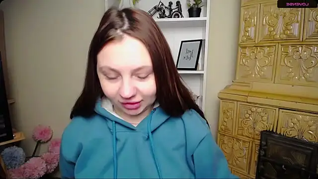 LiliaErmi online show from February 3, 8:19 am