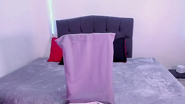 Nataly    online show from March 8, 9:18 pm