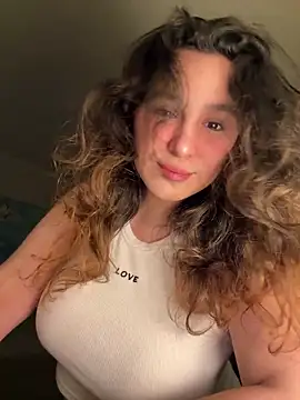 luisa evans online show from December 18, 12:48 am