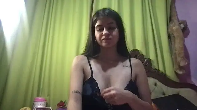 miia rose  online show from February 7, 3:43 am