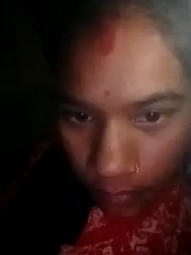 swartilodhi123 online show from December 17, 2:32 pm