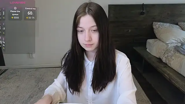 AlicePowells online show from April 7, 11:23 am