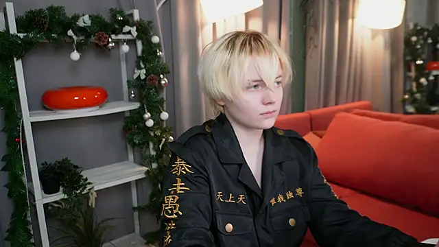 KellyKik online show from January 13, 1:26 pm