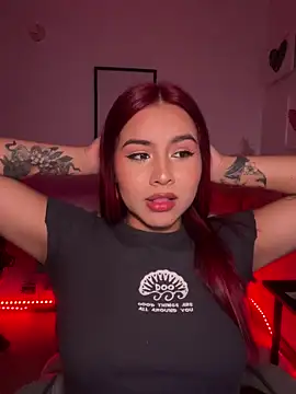 Zarahs Blare1 online show from December 18, 3:22 am