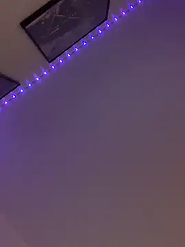 Melissaa00 online show from April 18, 2:08 pm