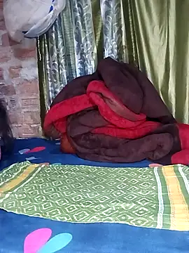 PRIYA BOBITA online show from December 23, 7:34 am