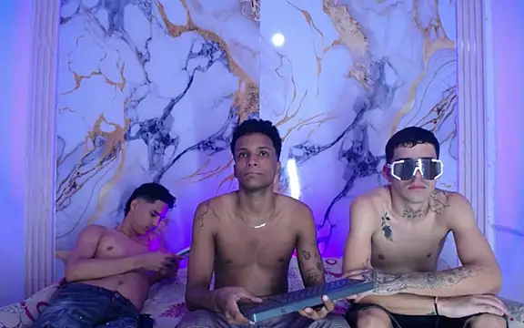 Damian and theo online show from February 21, 7:25 pm