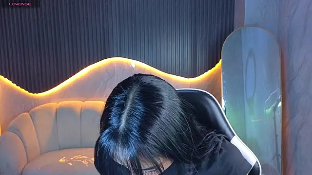 Tifany Tx online show from March 10, 12:31 pm