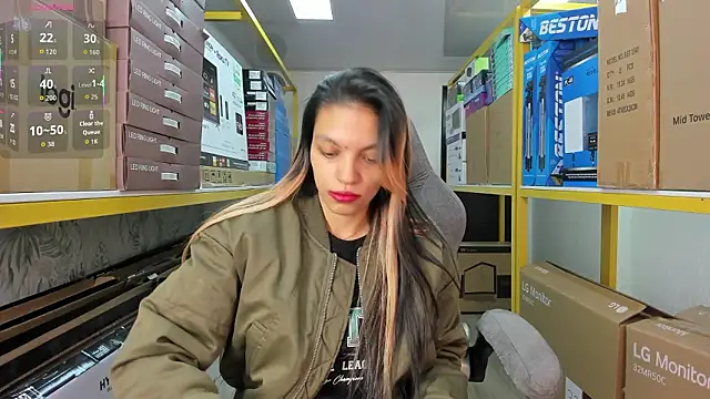 Ishtar 24 online show from February 9, 12:29 pm