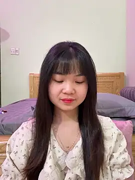    KARA    online show from April 4, 10:58 am