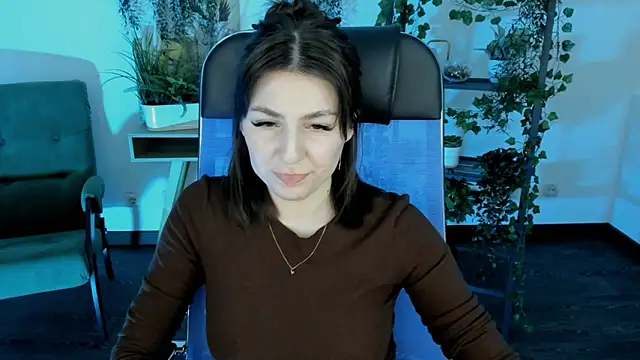 DiRosie online show from March 6, 10:49 pm