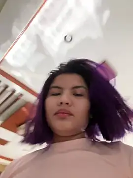 Aljycatx online show from April 15, 7:31 am