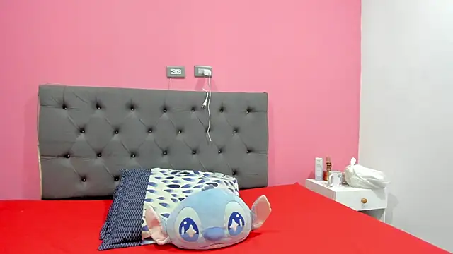 ariloe quintero online show from March 9, 1:36 pm