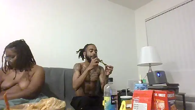 Chauncey Loveshaft online show from February 25, 4:44 am