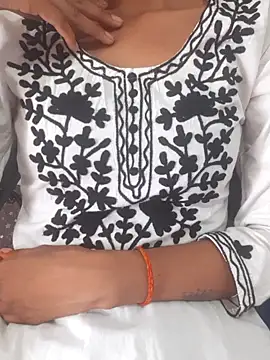Tanya mital12 online show from May 18, 4:07 am