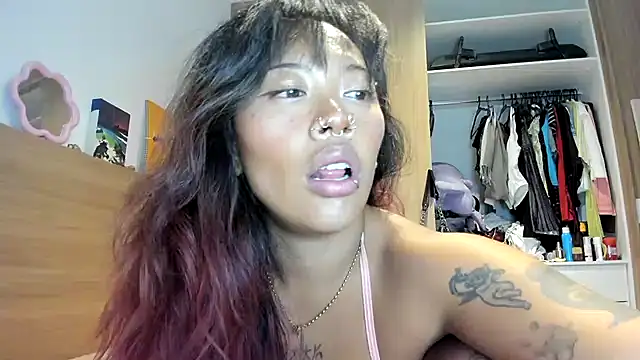 heavenngirlyy444 online show from February 2, 4:22 am