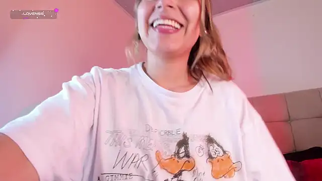 Violet Blazee online show from April 14, 4:45 am