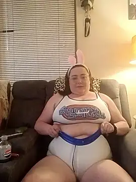 pinkcheetah12 online show from April 5, 12:42 am