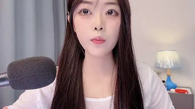 smalldaisy online show from April 8, 4:47 am