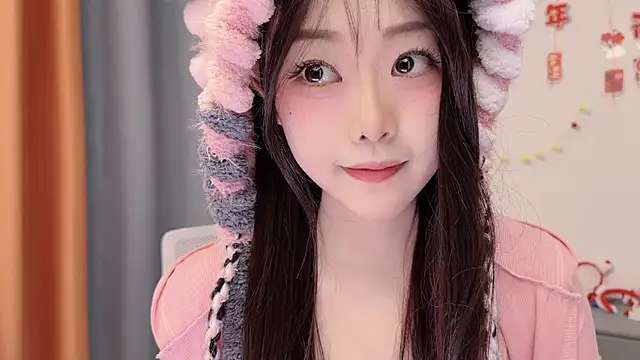 smalldaisy online show from March 8, 2:37 am