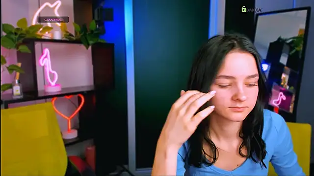 lole ti online show from March 27, 8:09 pm