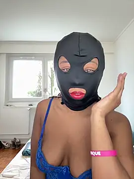 cassie miller velvet online show from December 22, 11:24 am