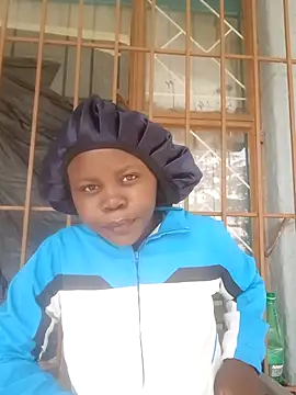 JuicyBerrie online show from December 22, 7:33 am