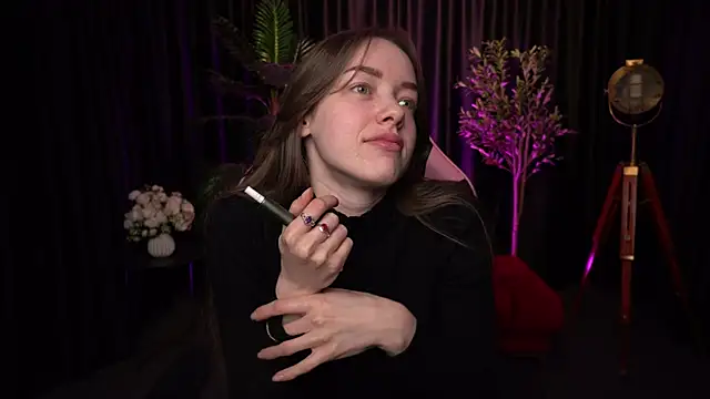 Velouraa online show from April 18, 9:26 pm