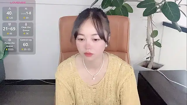 Yuer-77 online show from February 4, 12:19 pm