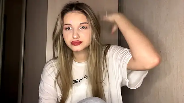 EmllyLighty online show from January 10, 8:08 am