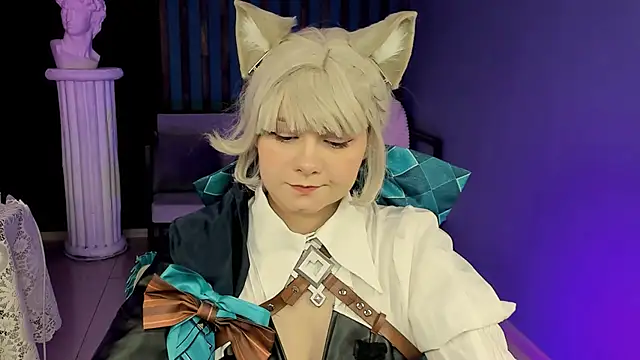 auroranelson online show from January 18, 5:48 am