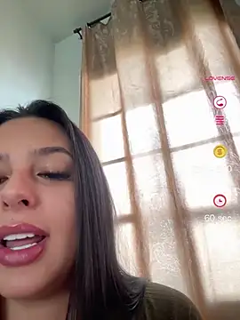 jujuarantes  2026 online show from June 4, 2:10 pm