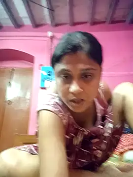 Hooghlypinkivabi online show from May 9, 2:30 pm