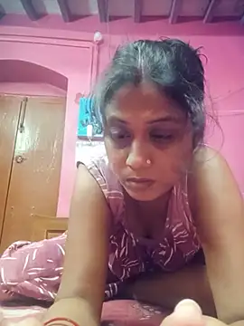 Hooghlypinkivabi online show from June 25, 12:29 pm