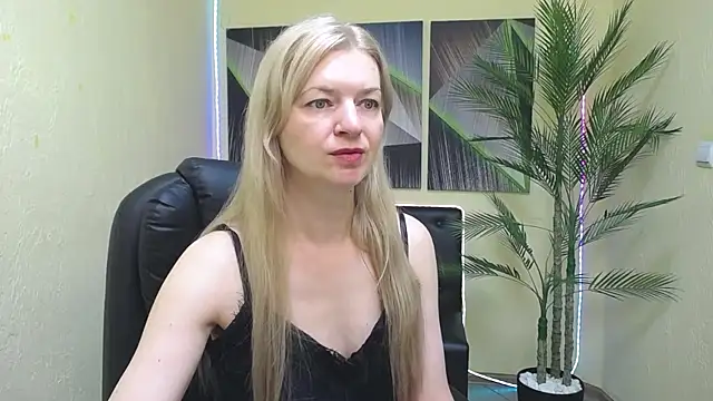 MelissaTyler online show from July 5, 5:24 am
