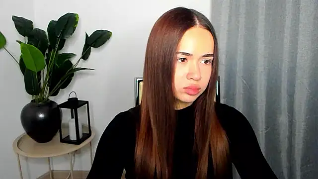 heiley love online show from January 15, 6:25 pm