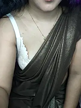 Saumyy online show from February 27, 6:52 pm