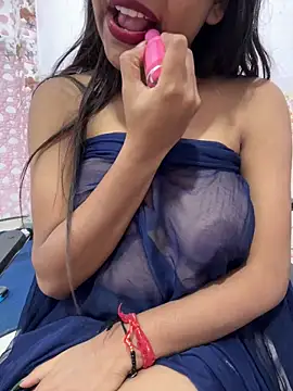 Luxuryalexa986 online show from April 15, 9:43 am