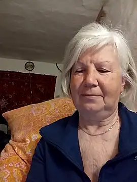 KlaudiaDarling online show from April 7, 9:39 pm