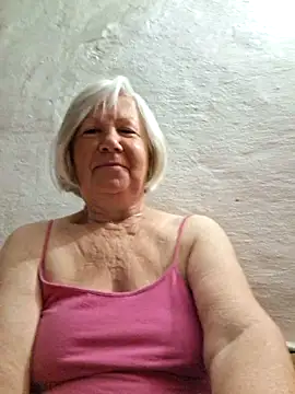 KlaudiaDarling online show from June 1, 1:18 am