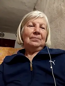 KlaudiaDarling online show from March 5, 8:26 pm