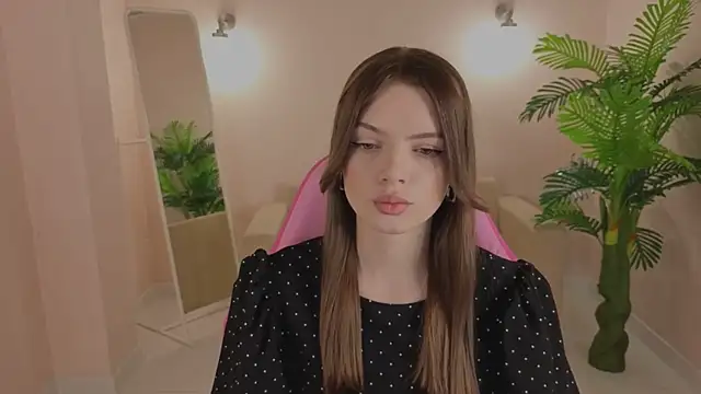 Ellya me online show from January 11, 8:19 am