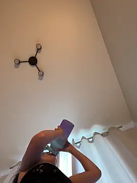 BabyKamiTV online show from February 20, 11:56 am