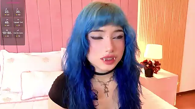 Sienna Desiree online show from April 8, 12:40 pm