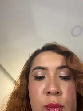 Chloe Connor online show from April 5, 3:05 am