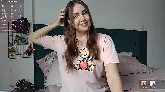 NebulaHavenn online show from February 9, 5:37 pm