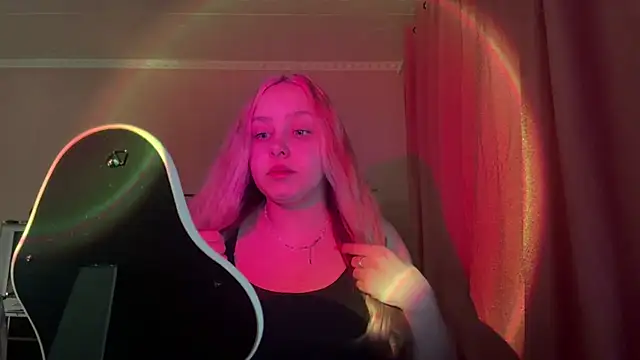 ZoraDearmon online show from January 17, 9:33 pm